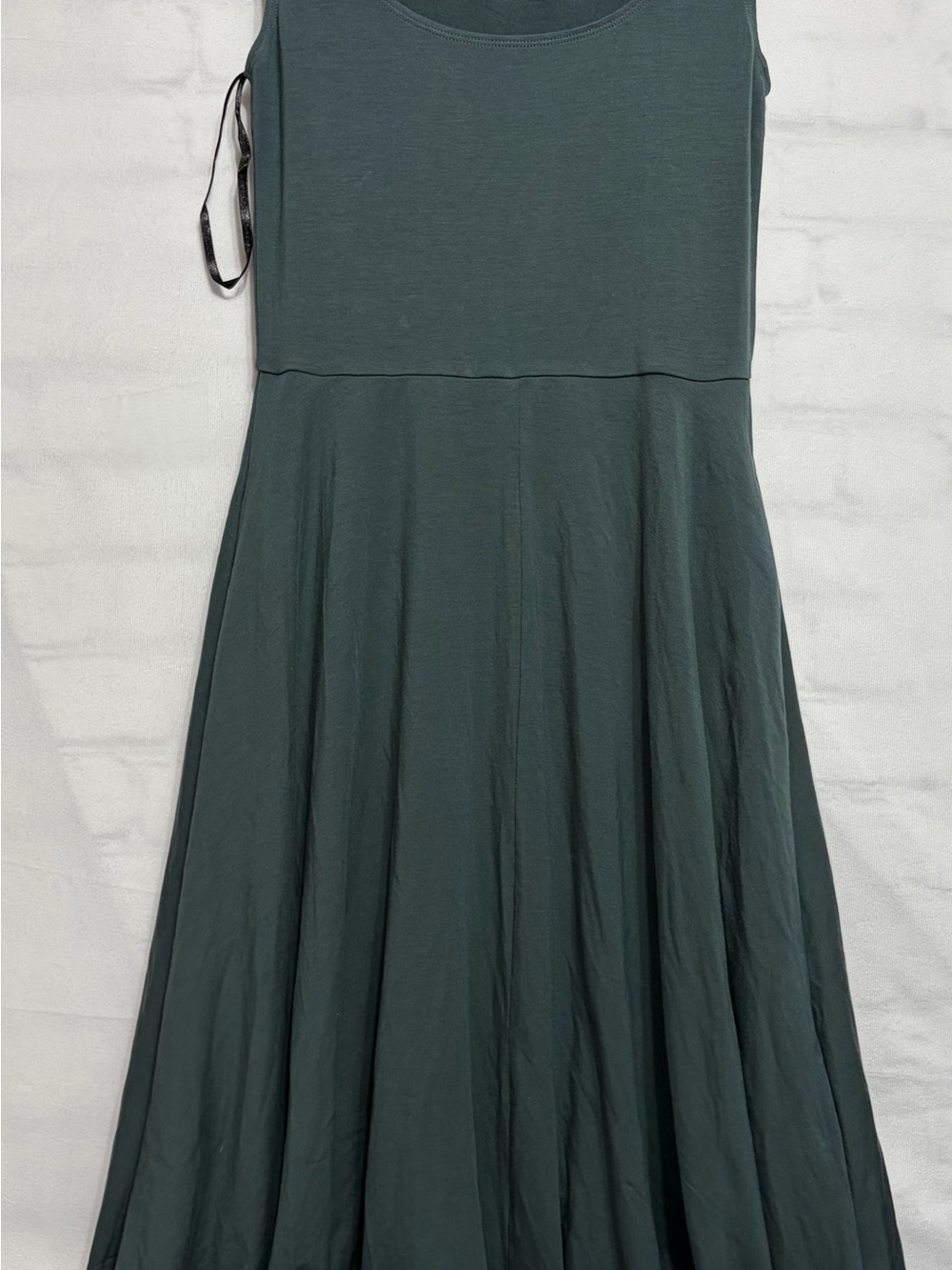 Quince Midi Dress XS Green Tencel Jersey Fit Flare Scoop Neck Sleeveless